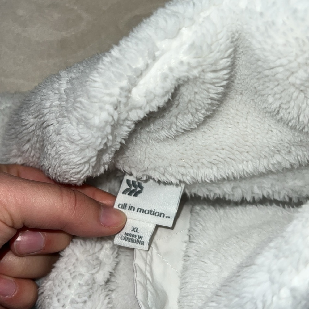 Women's‎ High Pile Fleece 1/2 Zip Pull Over - All in Motion - Picture 3 of 5